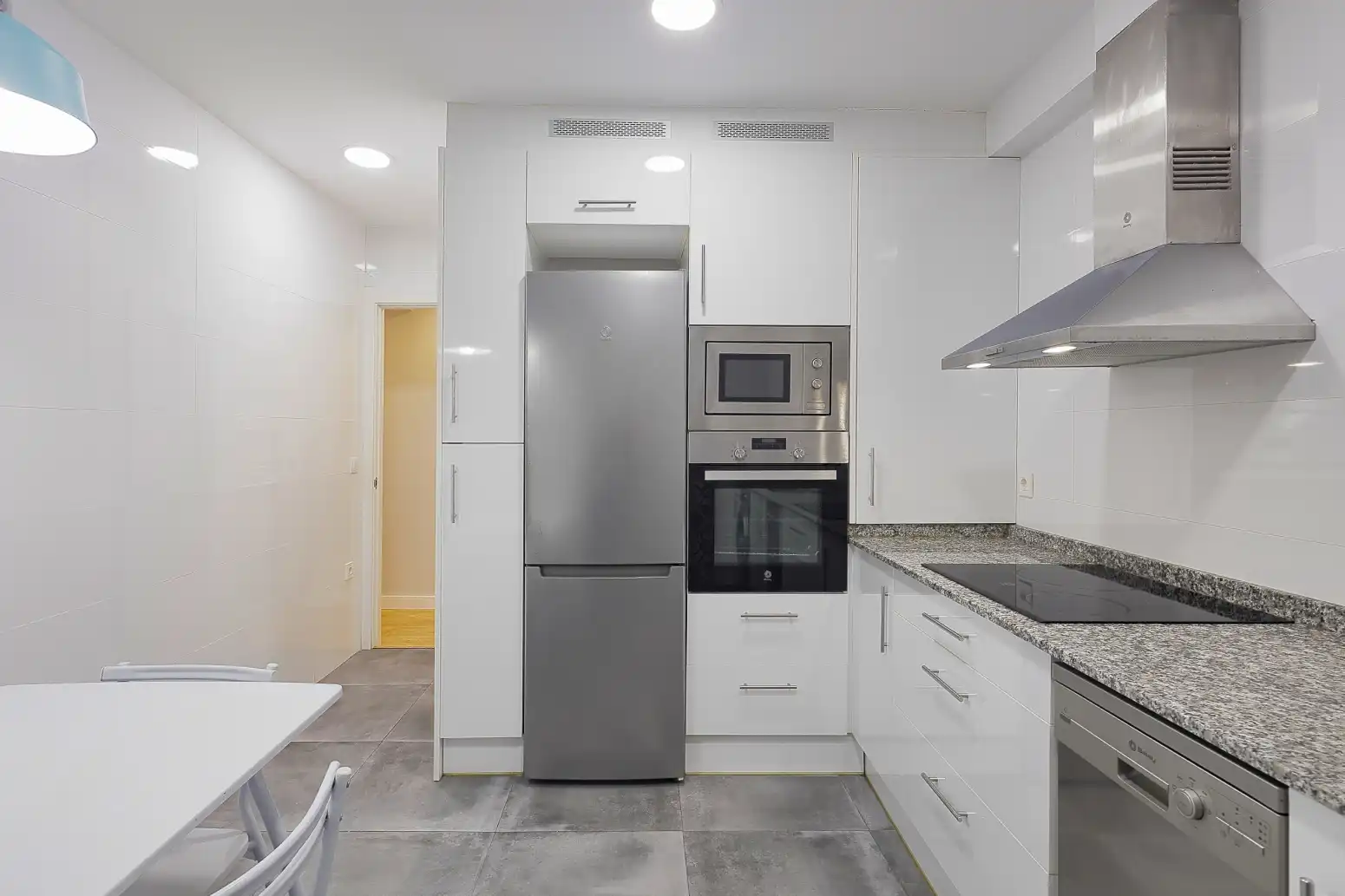 Kitchen of Flat for sale in Gijón   with Heating