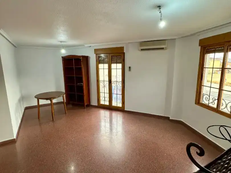 Dúplex en venta en Aspe con Aire acondicionado, Trastero y Balcón