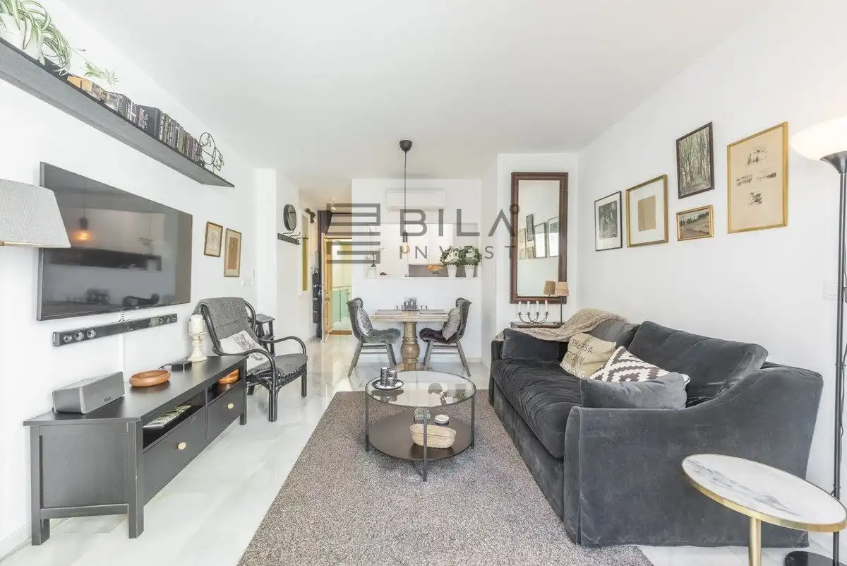 Ático con ascensor en venta en C/ Marbella, imagen 2