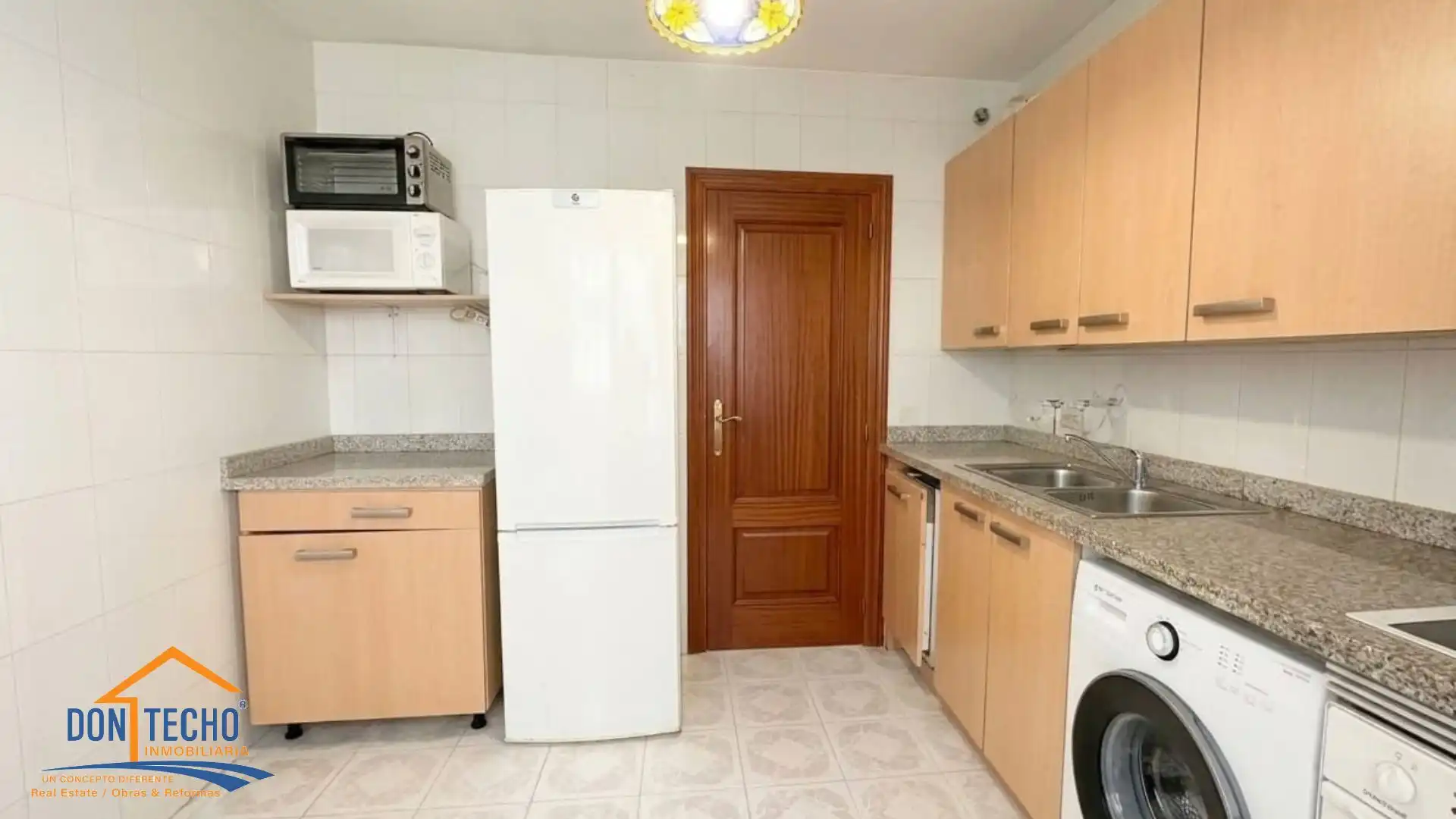 Cuina de Pis en venda en Torrox amb Terrassa i Moblat