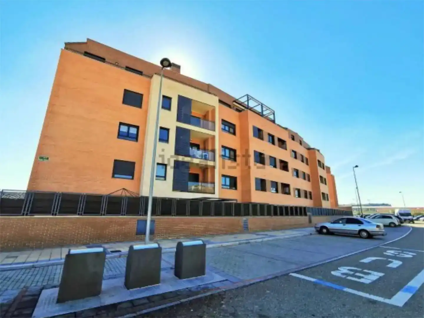Vista exterior de Pis en venda en Arroyo de la Encomienda