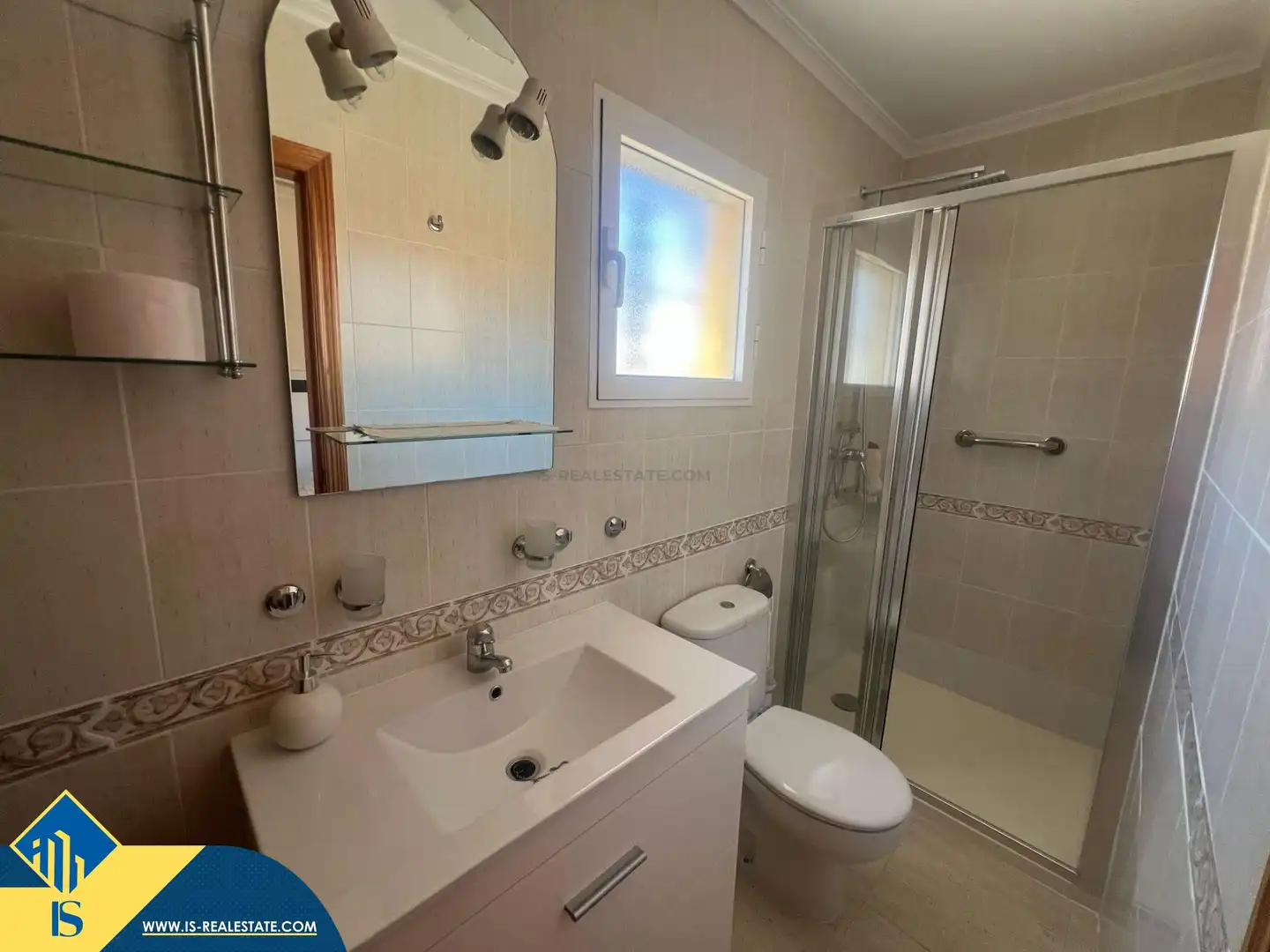 Badezimmer von Haus oder Chalet zur Miete in Orihuela mit Terrasse, Möbliert und Ofen
