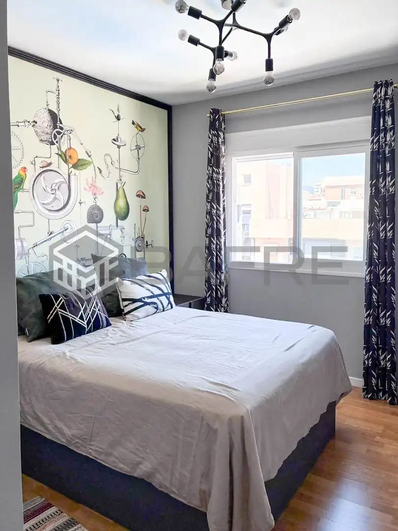 Dormitori de Àtic en venda en Málaga amb Aire condicionat, Parquet i Terrassa