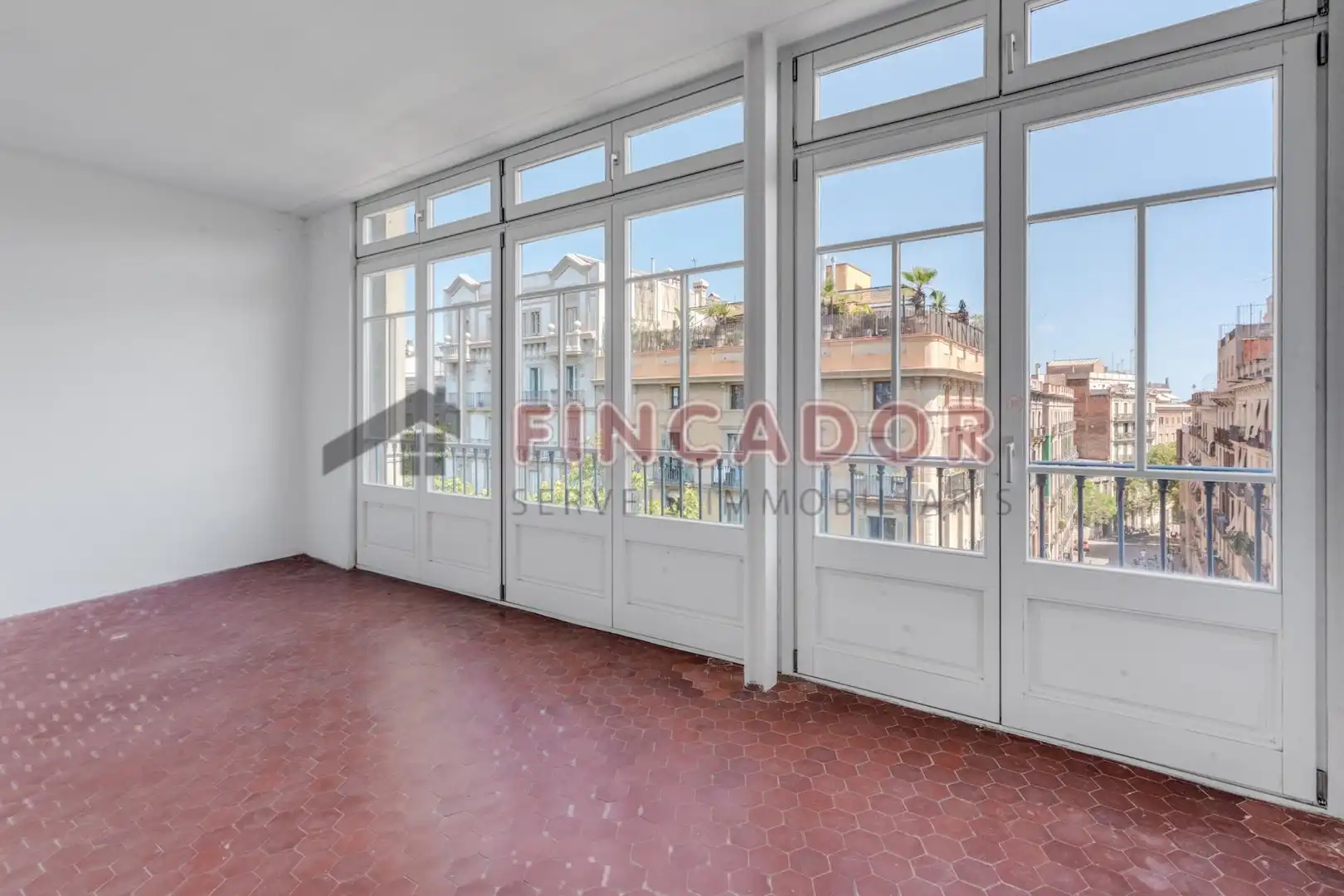 Appartamento con terrazza in vendita a Ronda de Sant Pere, imagen 2