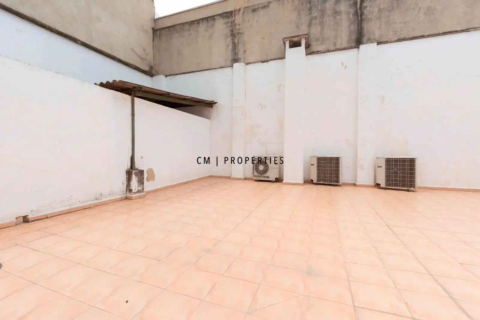 Terraza de Local en venta en Valencia con Terraza