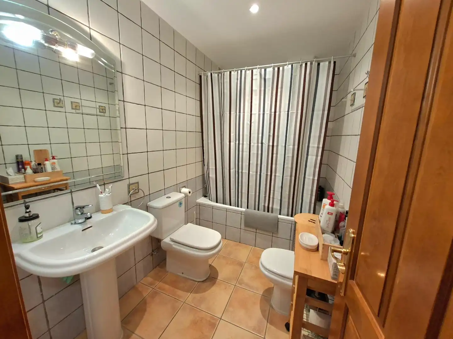Baño de Ático en venta en Panticosa con Calefacción, Trastero y Amueblado