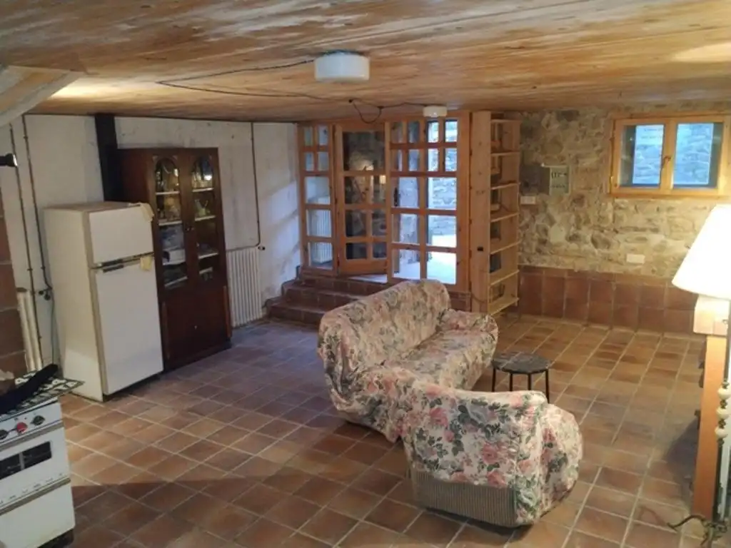 Casa adosada en venda en Pineda de la Sierra amb Calefacció