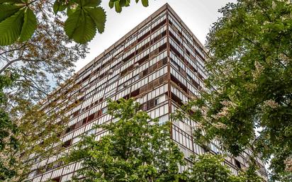 Exterior view of Flat for sale in  Madrid Capital  with Air Conditioner, Heating and Terrace