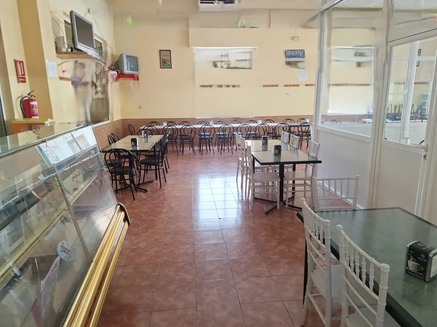 Locale commerciale in affitto a Centro