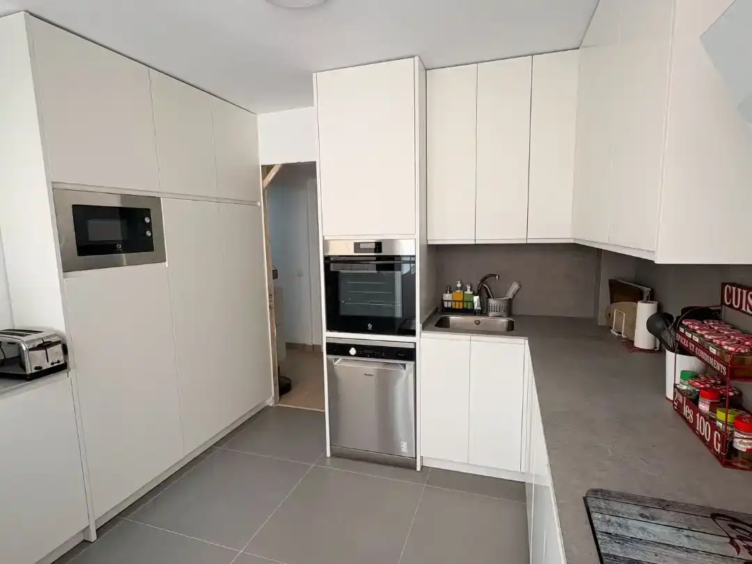 Cocina de Piso en venta en Teatinos - Universidad