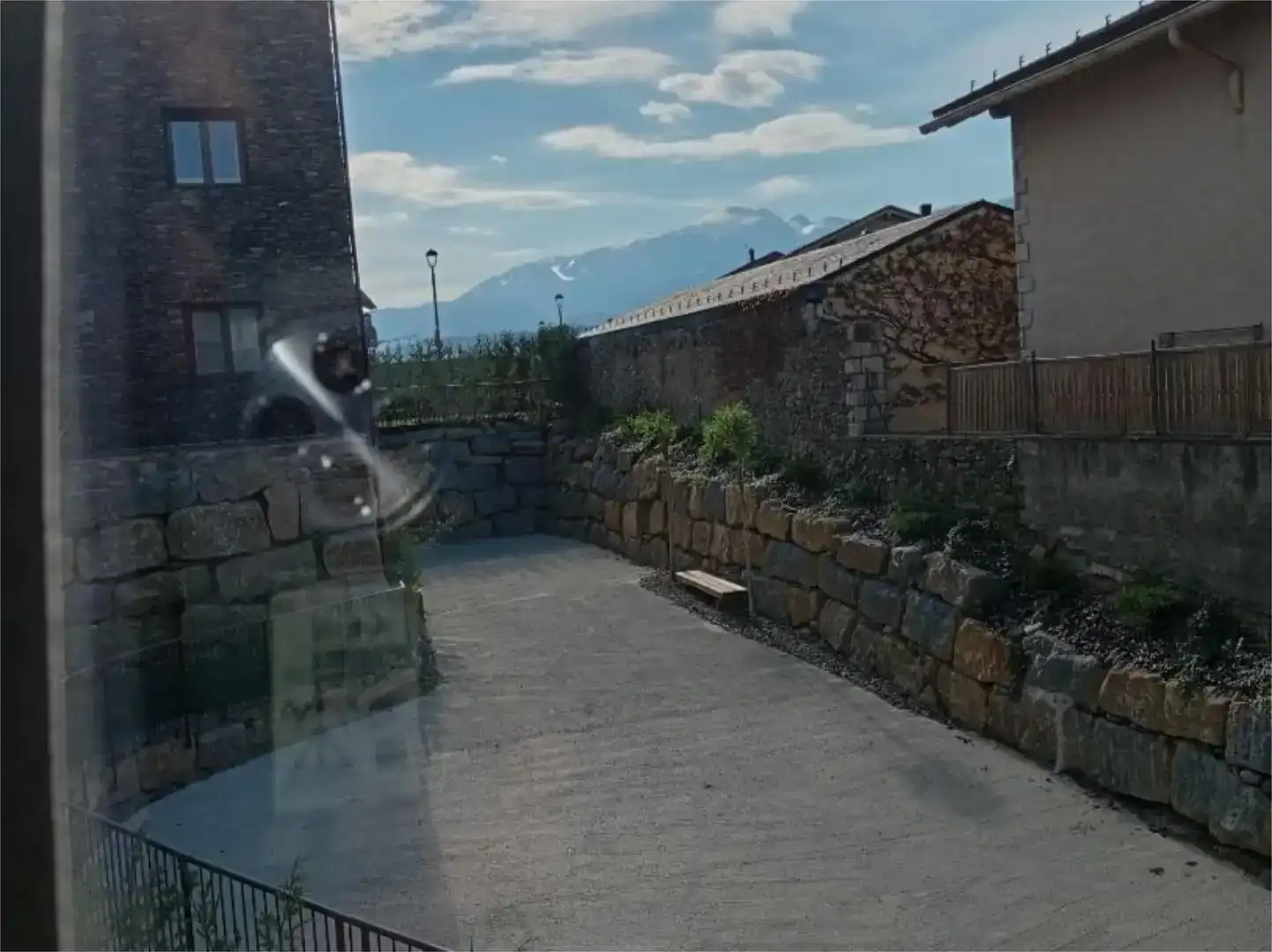 Vista exterior de Pis en venda en Bellver de Cerdanya