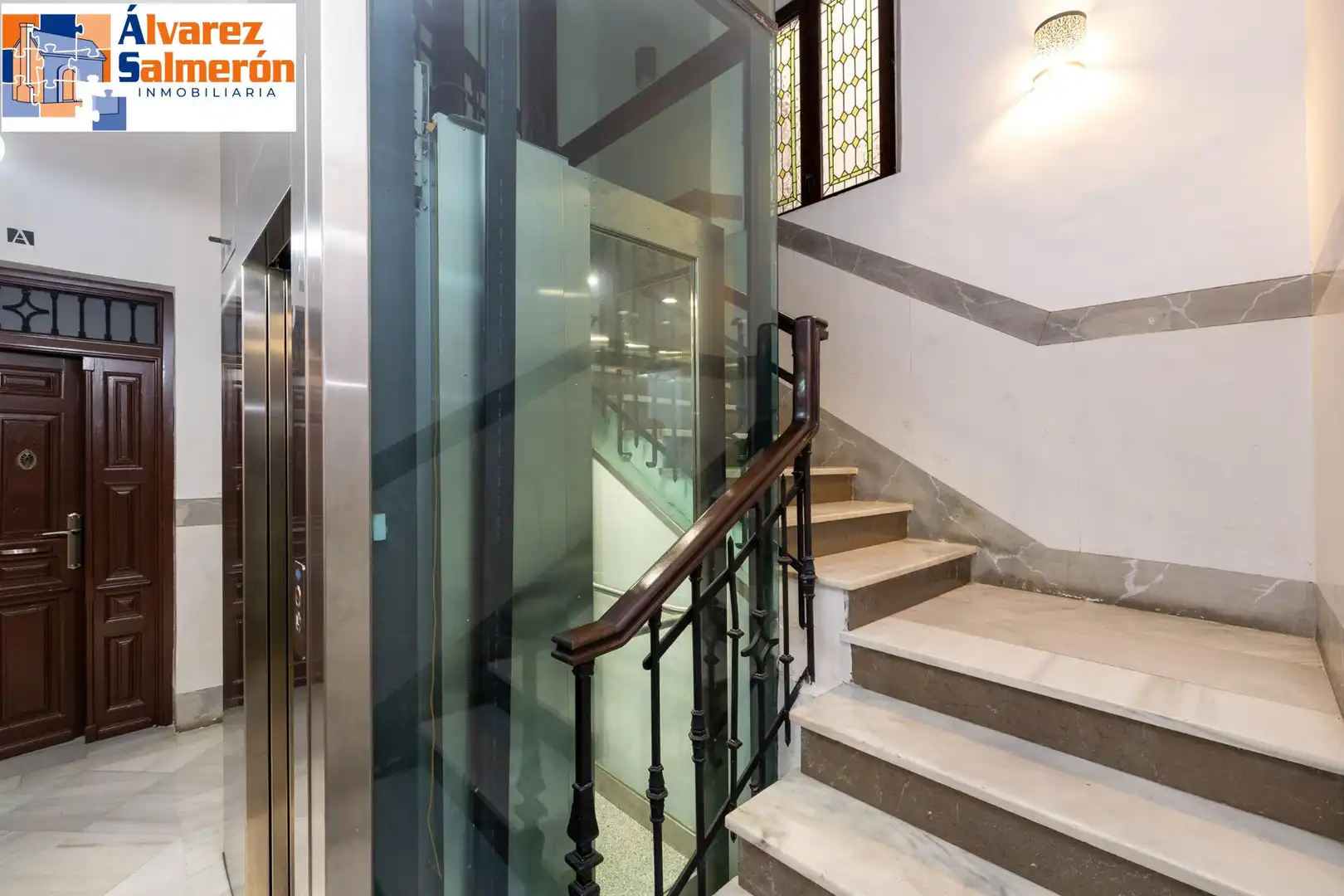 Piso con terraza en venta en Centro, imagen 2