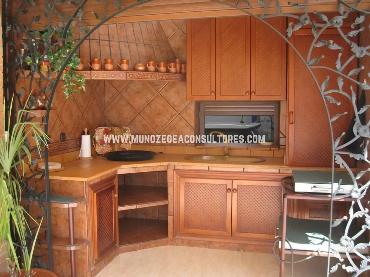 House with pool for sale in Cabra, imagen 4