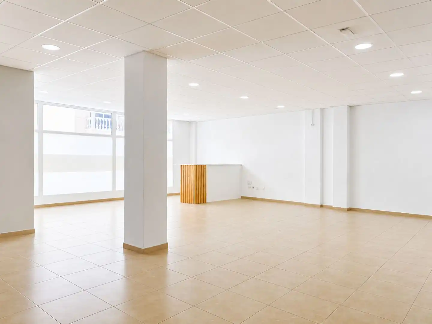Local en venta en Granadilla de Abona con Alarma