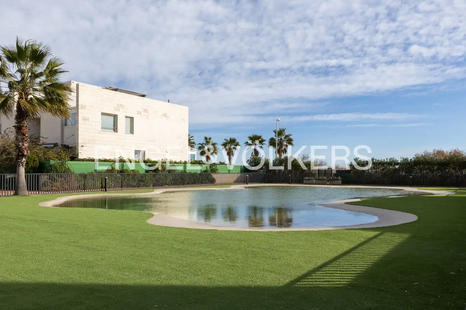 Swimming pool of Flat for rent in El Puig de Santa Maria  with Air Conditioner, Heating and Private garden