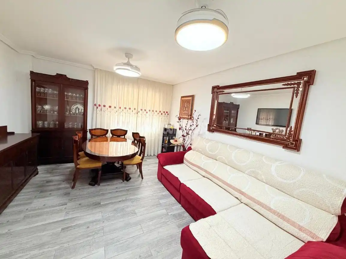 Sala de estar de Piso en venta en Valdemoro con Aire acondicionado, Calefacción y Parquet