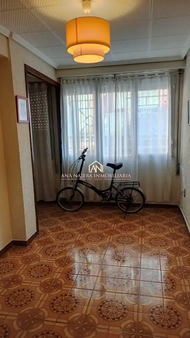 Piso en venta en Valencia con Aire acondicionado, Calefacción y Balcón