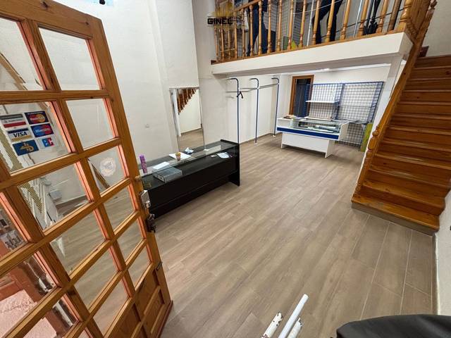 Local comercial en Alquiler en San Bartolomé - Millán de Priego