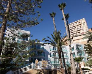 Vista exterior de Apartament en venda en Benidorm amb Aire condicionat i Terrassa