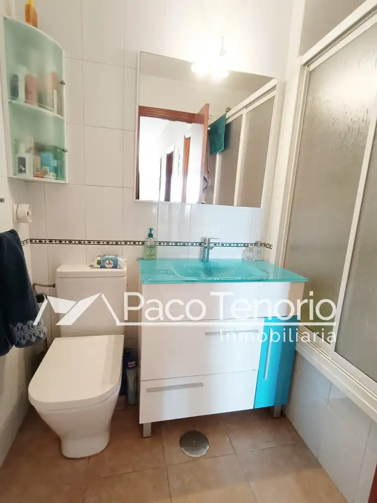 Baño de Piso de alquiler en Islantilla con Terraza, Amueblado y Horno