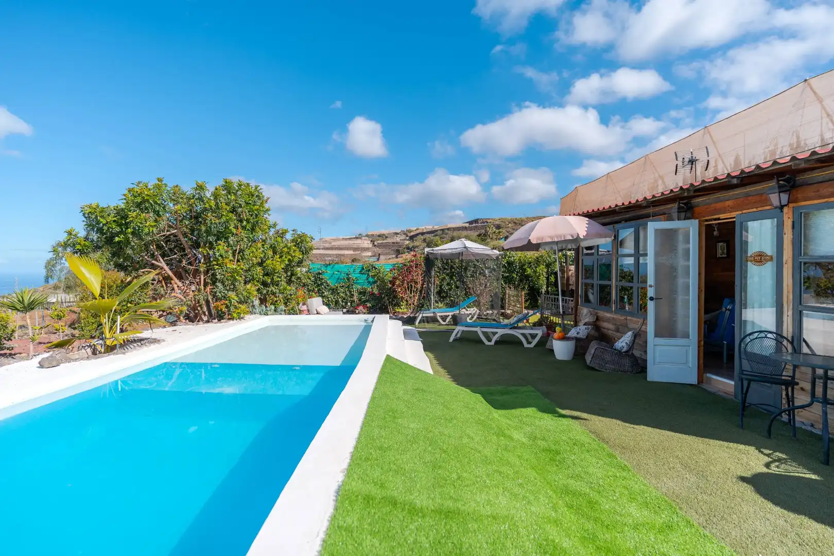 Swimming pool of Country homes for sale in Guía de Isora  with Swimming Pool