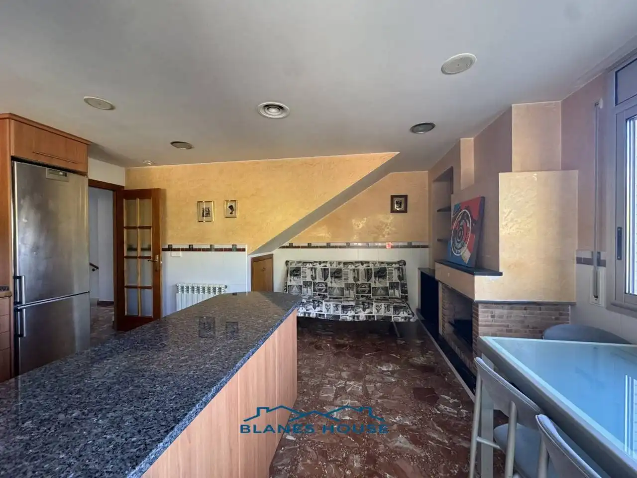 Cuina de Casa o xalet en venda en Lloret de Mar amb Aire condicionat, Calefacció i Jardí privat