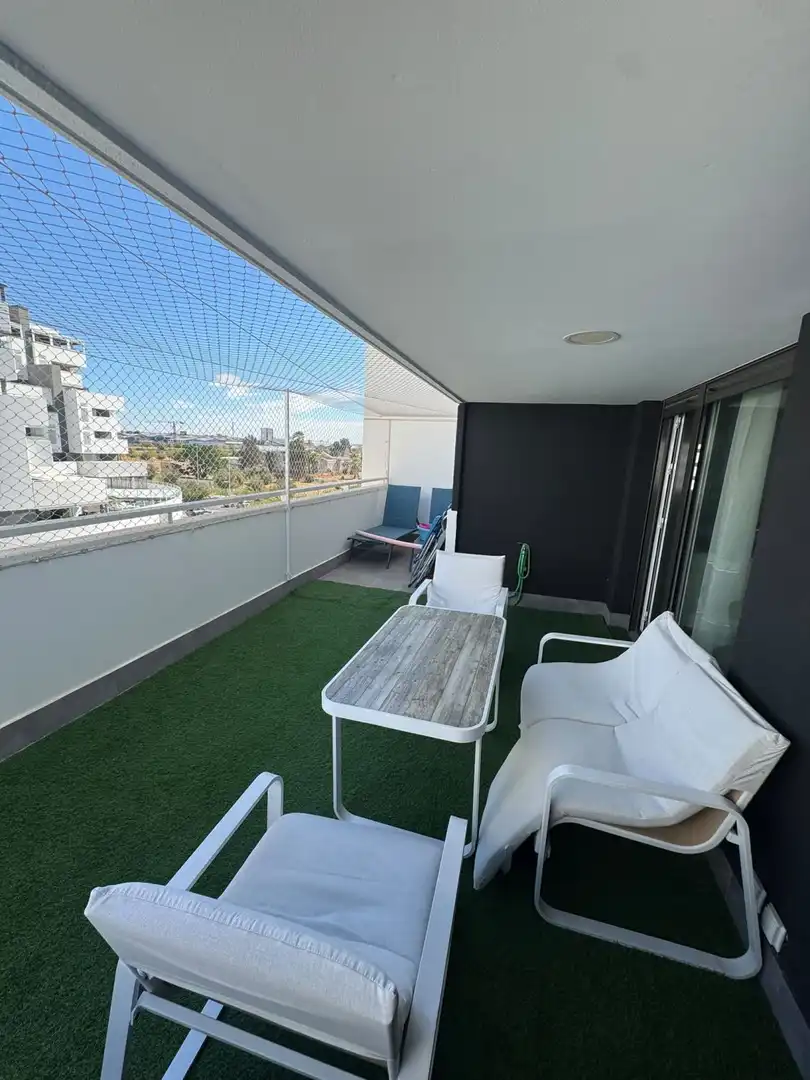 Piso con piscina en venta en Francisco González García, imagen 2