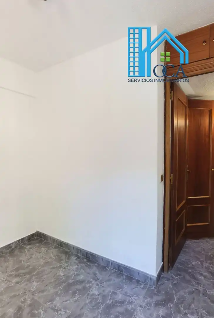 Flat for sale in Calle de los Arrayanes, Aluche