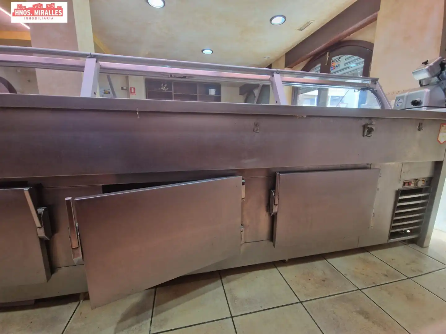 Local en venta en Elche / Elx con Aire acondicionado y Amueblado