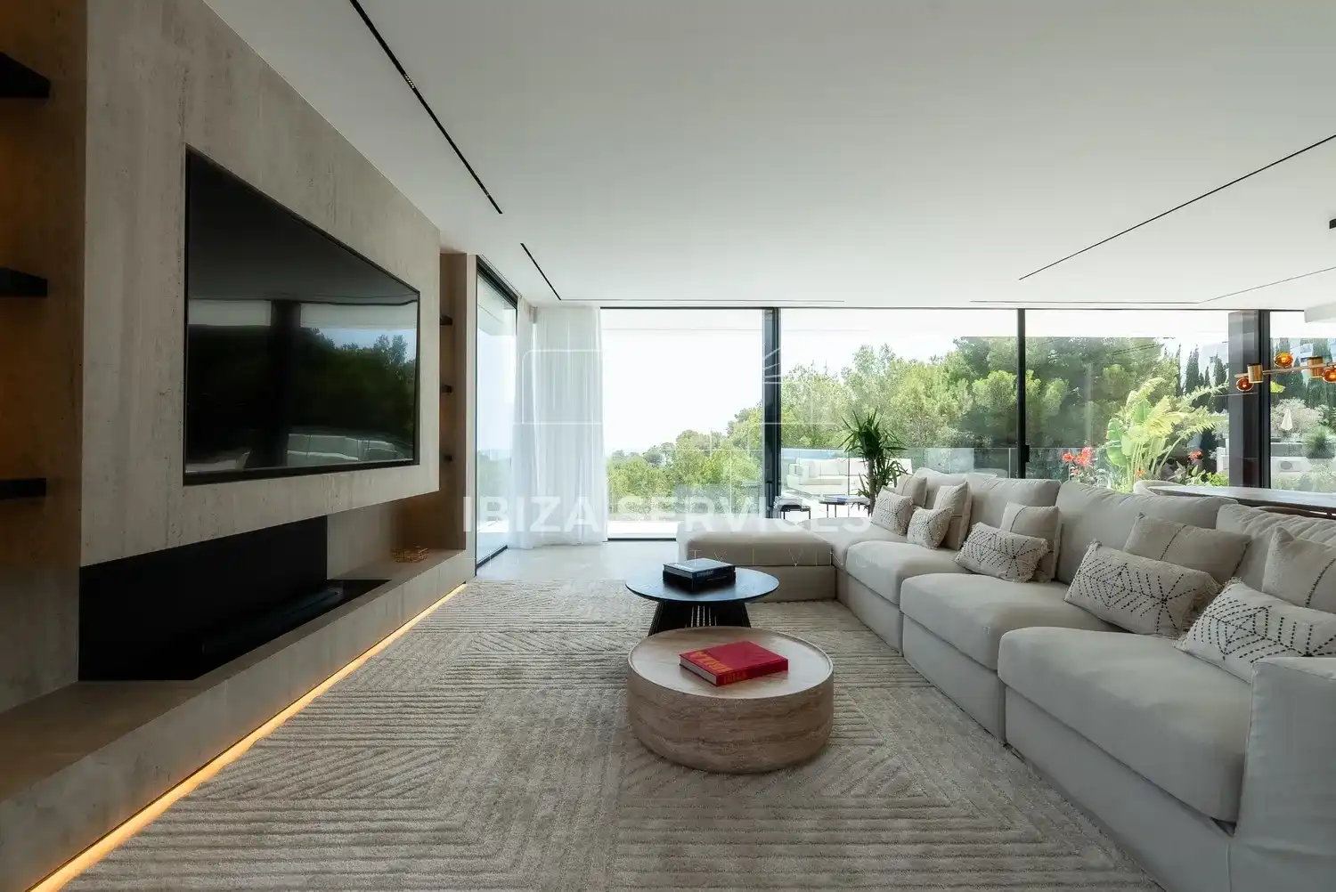 Sala de estar de Casa o chalet en venta en Santa Eulària des Riu con Aire acondicionado, Jardín privado y Piscina
