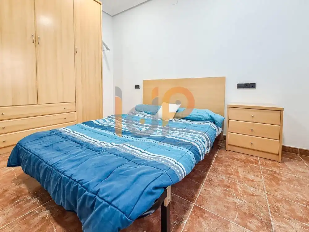 Habitación de Dúplex en venta en Huércal-Overa con Aire acondicionado, Calefacción y Terraza