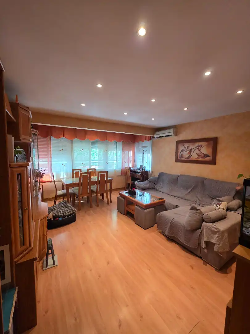Sala d'estar de Pis en venda en Móstoles amb Aire condicionat i Calefacció