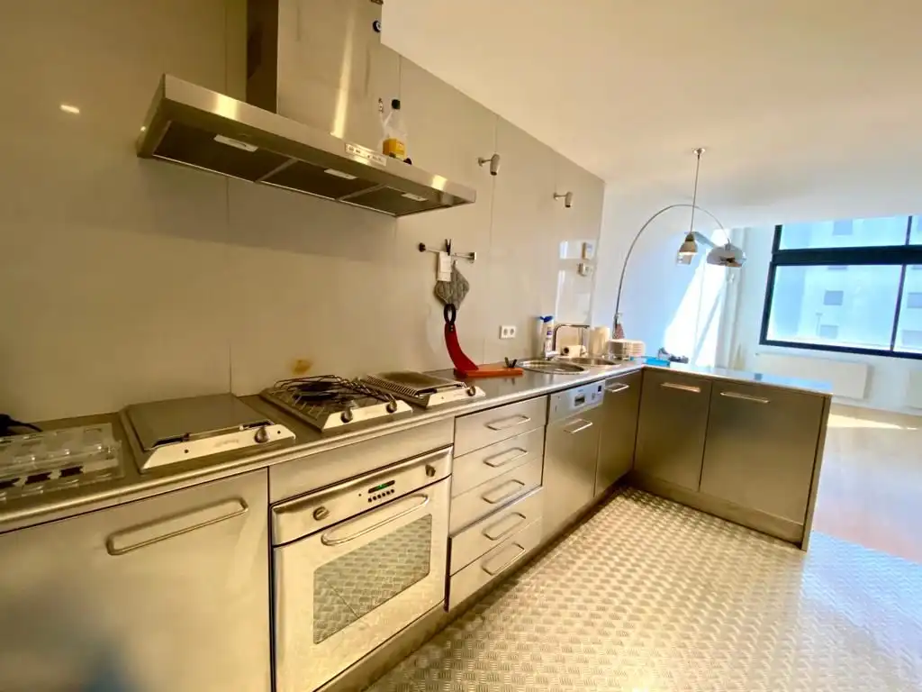 Loft mieten mit Kaufoption in Carrer d'Àvila, El Poblenou