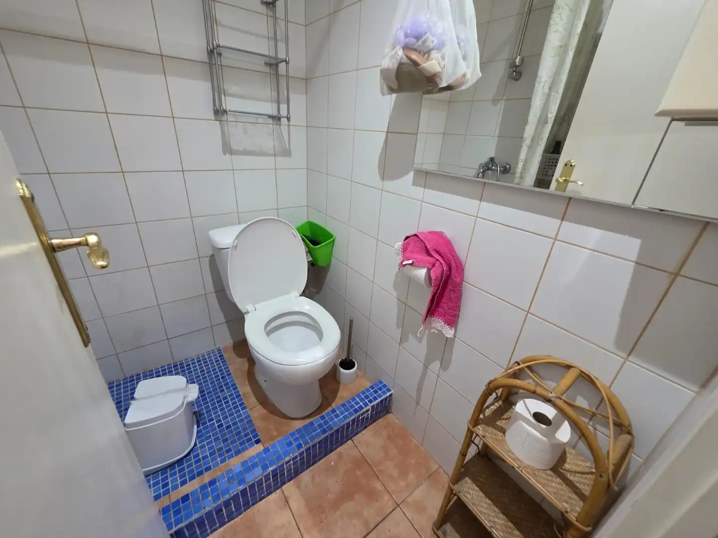 Bathroom of Flat for sale in Benidorm  with Community pool