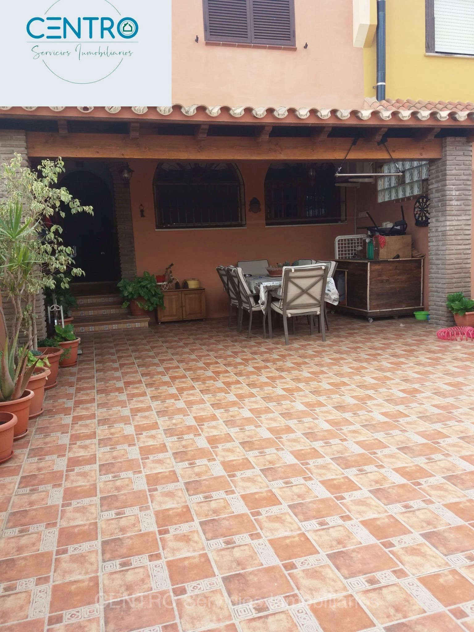 Terrace of Single-family semi-detached for sale in Algeciras  with Air Conditioner