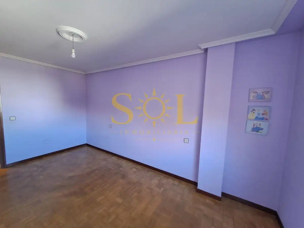 Wohnung zum Verkauf in La Bañeza  mit Heizung, Parkett und Abstellraum