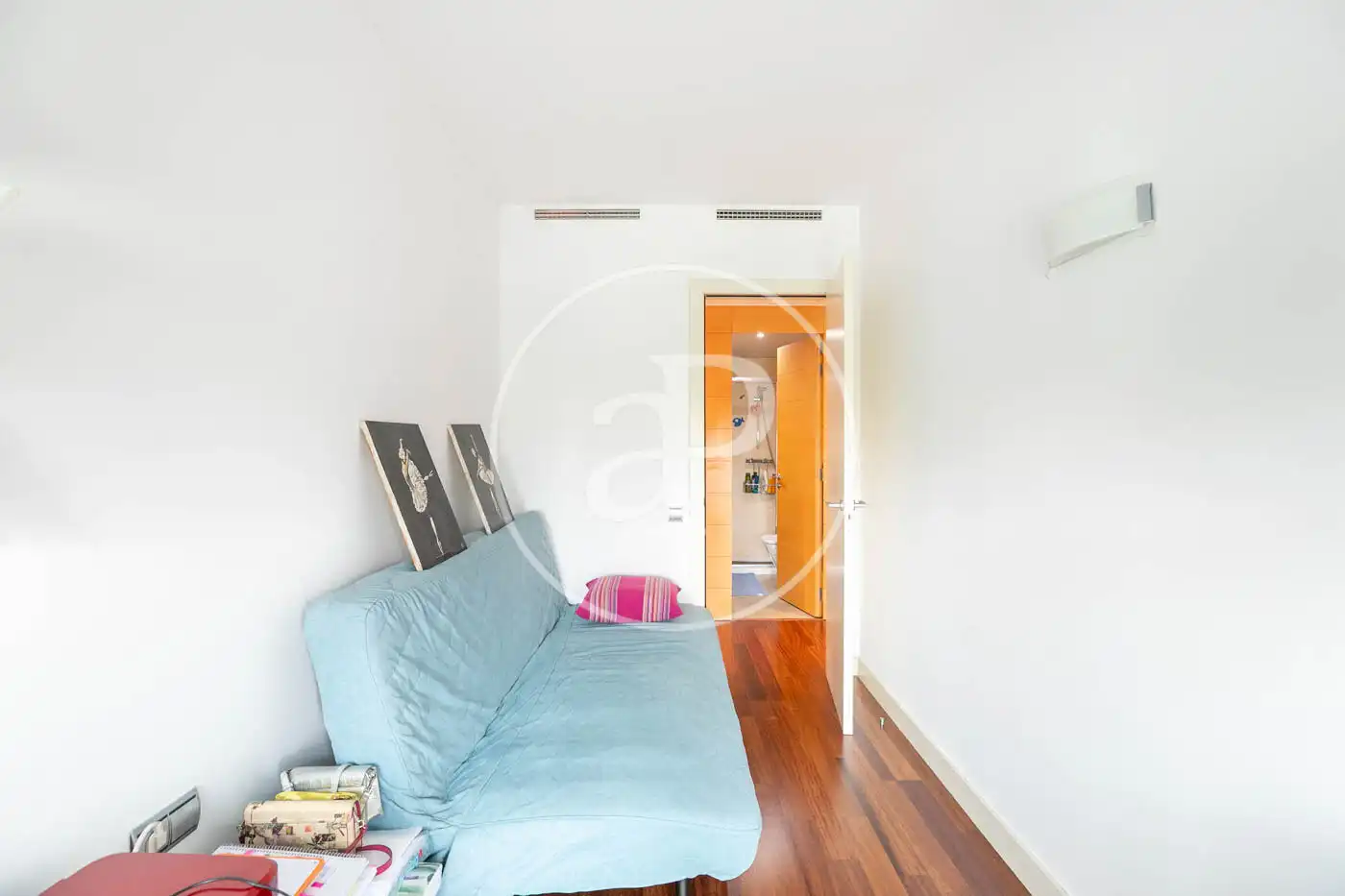 Habitación de Piso en venta en Barcelona con Aire acondicionado, Calefacción y Jardín privado