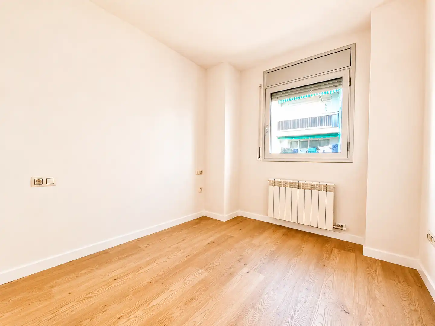 Piso con terraza en venta en Avinguda de Sant Narcís, imagen 9