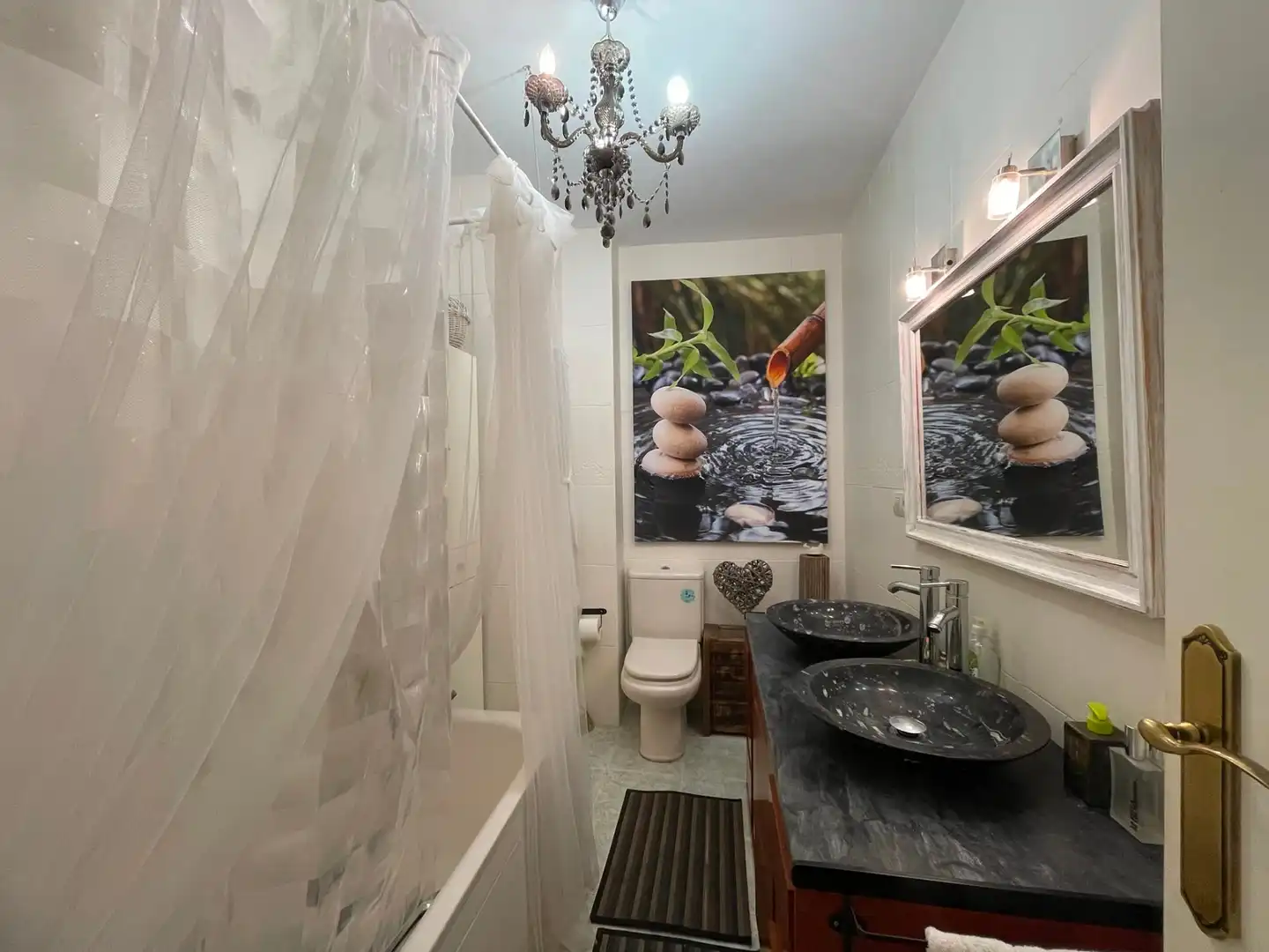 Baño de Piso en venta en Ponferrada con Calefacción, Terraza y Trastero