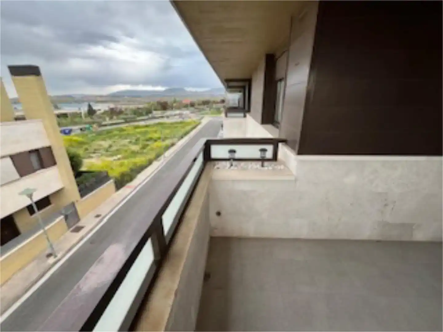 Terrassa de Pis en venda en Lardero amb Aire condicionat, Parquet i Traster