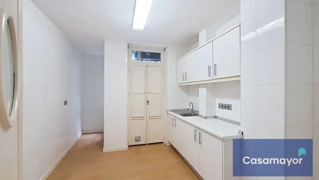 Cuina de Oficina de lloguer en Alicante / Alacant