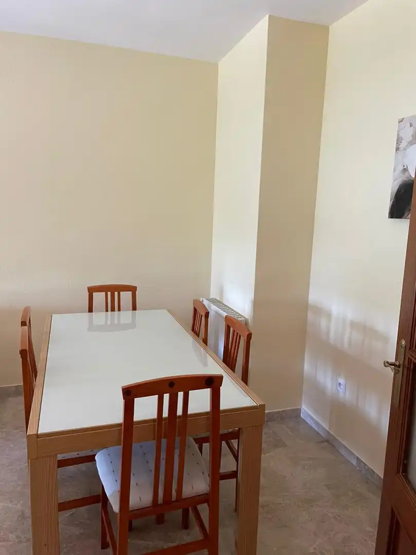 Comedor de Piso de alquiler en Badajoz con Aire acondicionado, Calefacción y Amueblado