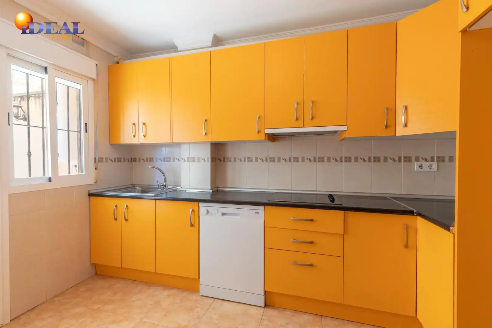 Adosado con terraza en venta en Calle FRANCISCO DE GOYA 6, imagen 10