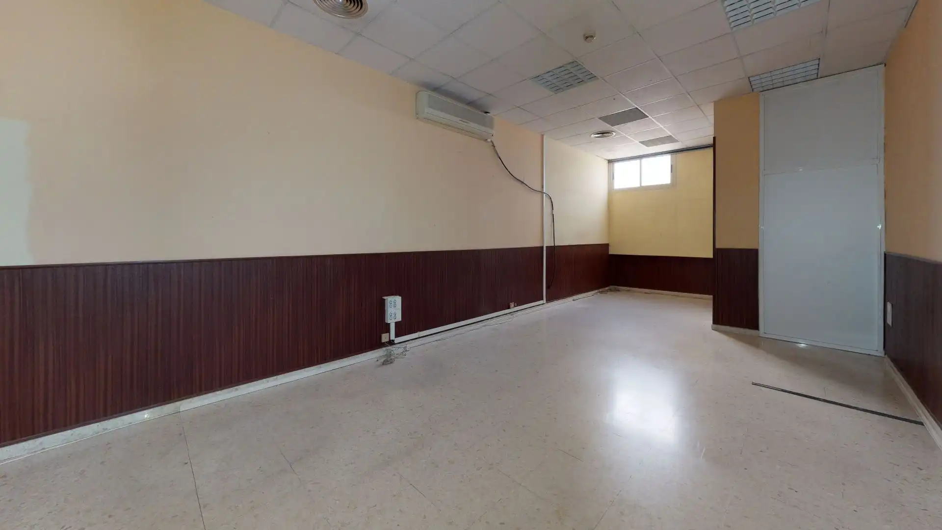 Oficina en venta en Sevilla con Aire acondicionado