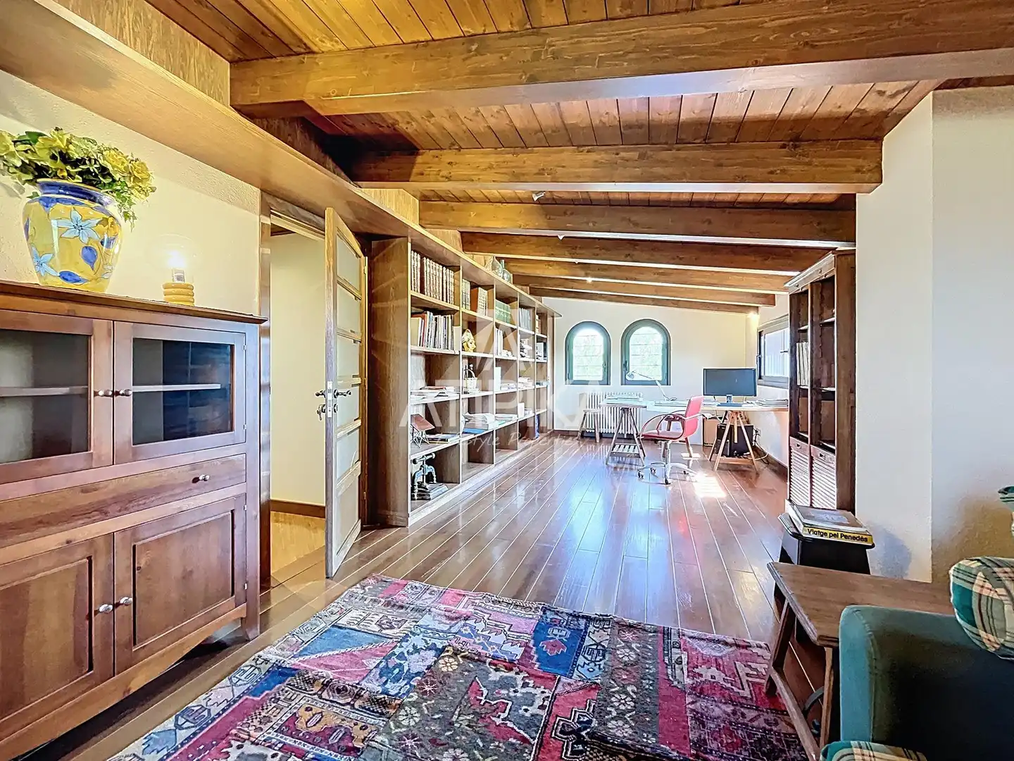Living room of Country homes for sale in La Granada  with Air Conditioner, Heating and Storage room