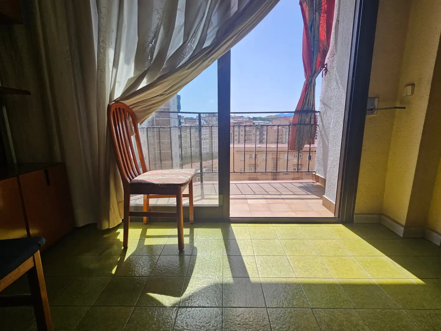 Balcony of Flat for sale in Sabadell  with Air Conditioner, Heating and Oven
