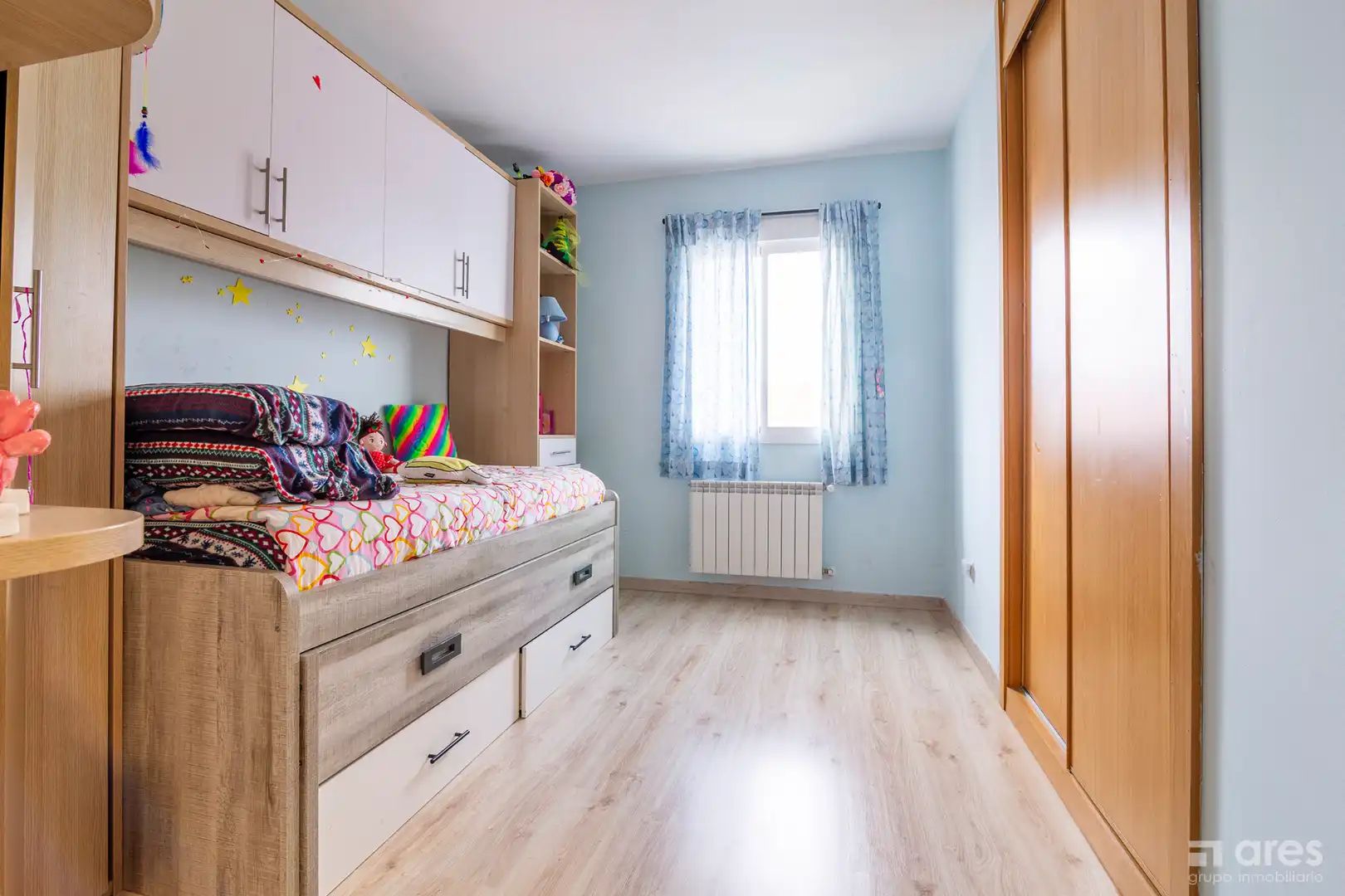 Bedroom of Detached homes for sale in El Viso de San Juan  with Air Conditioner, Heating and Private garden