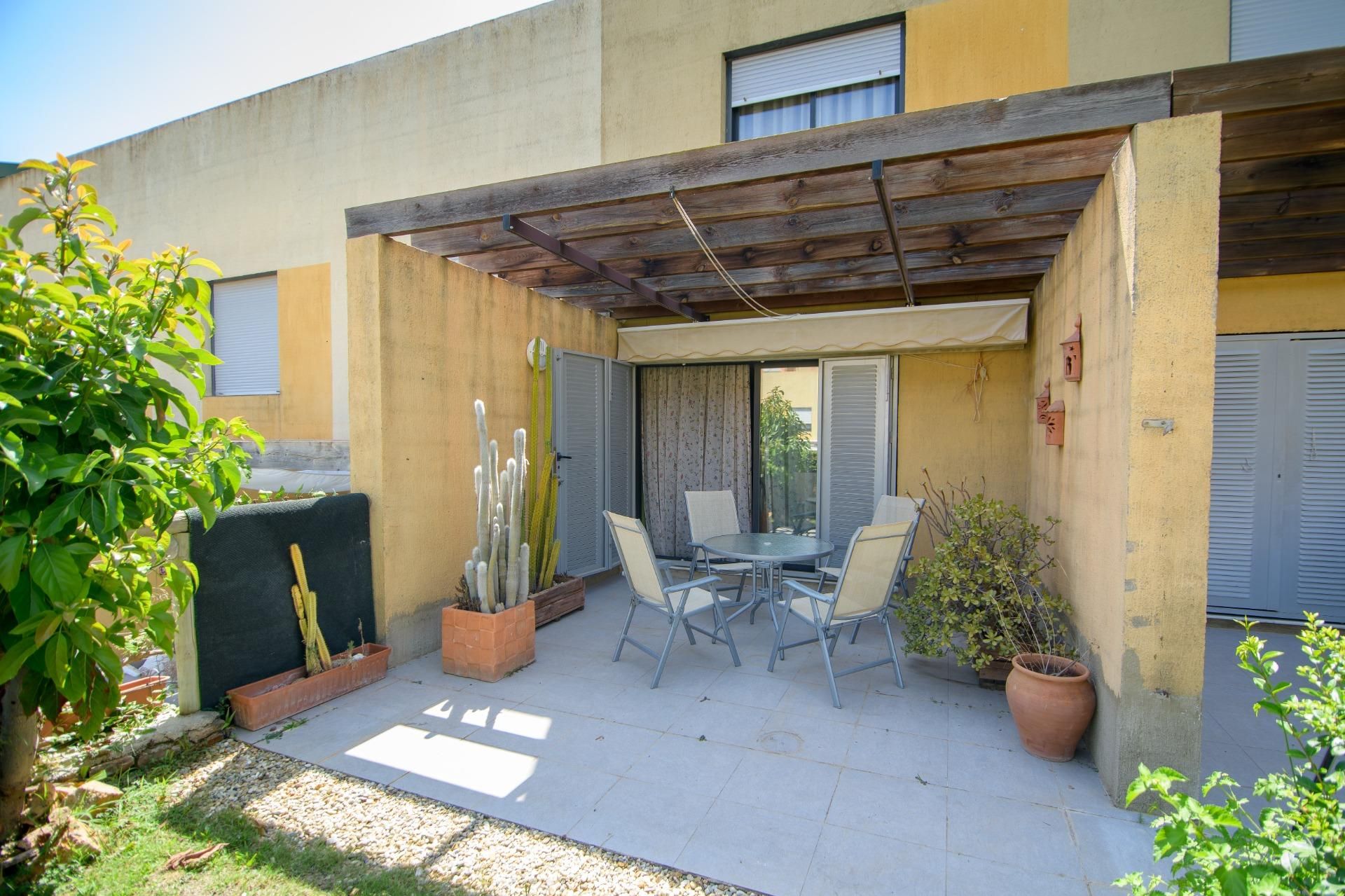 Terrassa de Casa adosada en venda en Vera amb Aire condicionat, Jardí privat i Terrassa