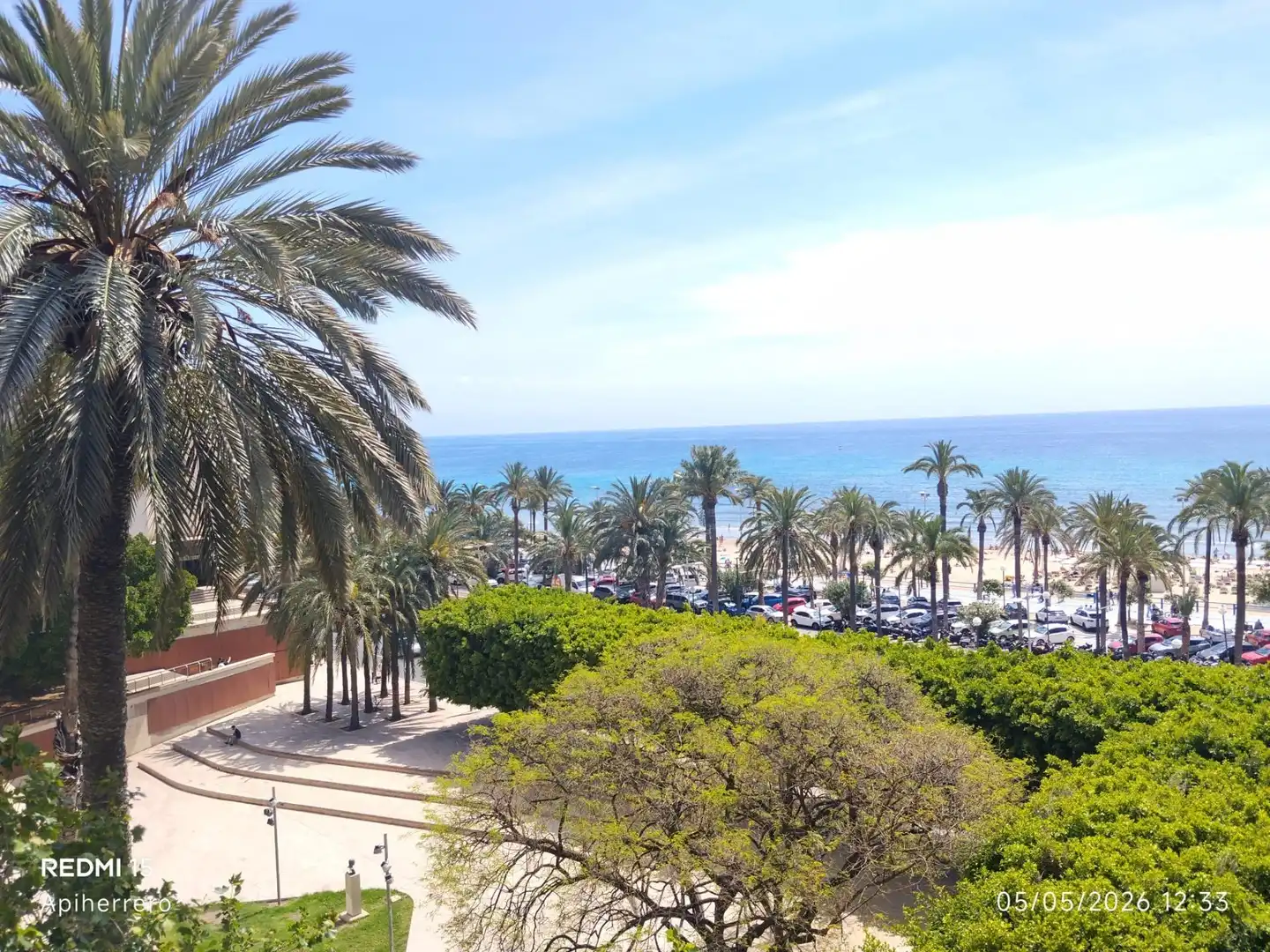Vista exterior de Piso de alquiler en Alicante / Alacant con Aire acondicionado, Jardín privado y Terraza