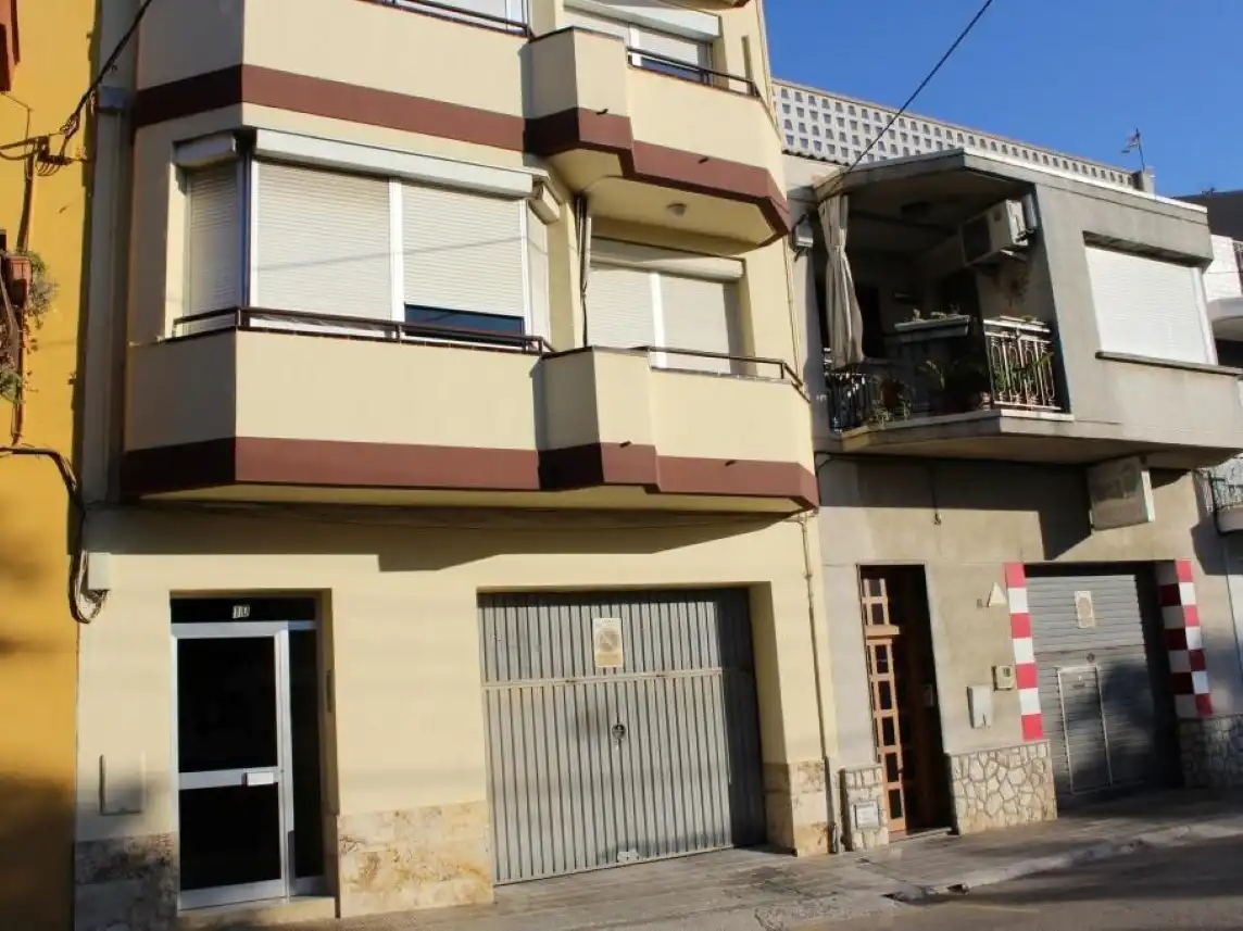 Exterior view of Garage for sale in Calafell